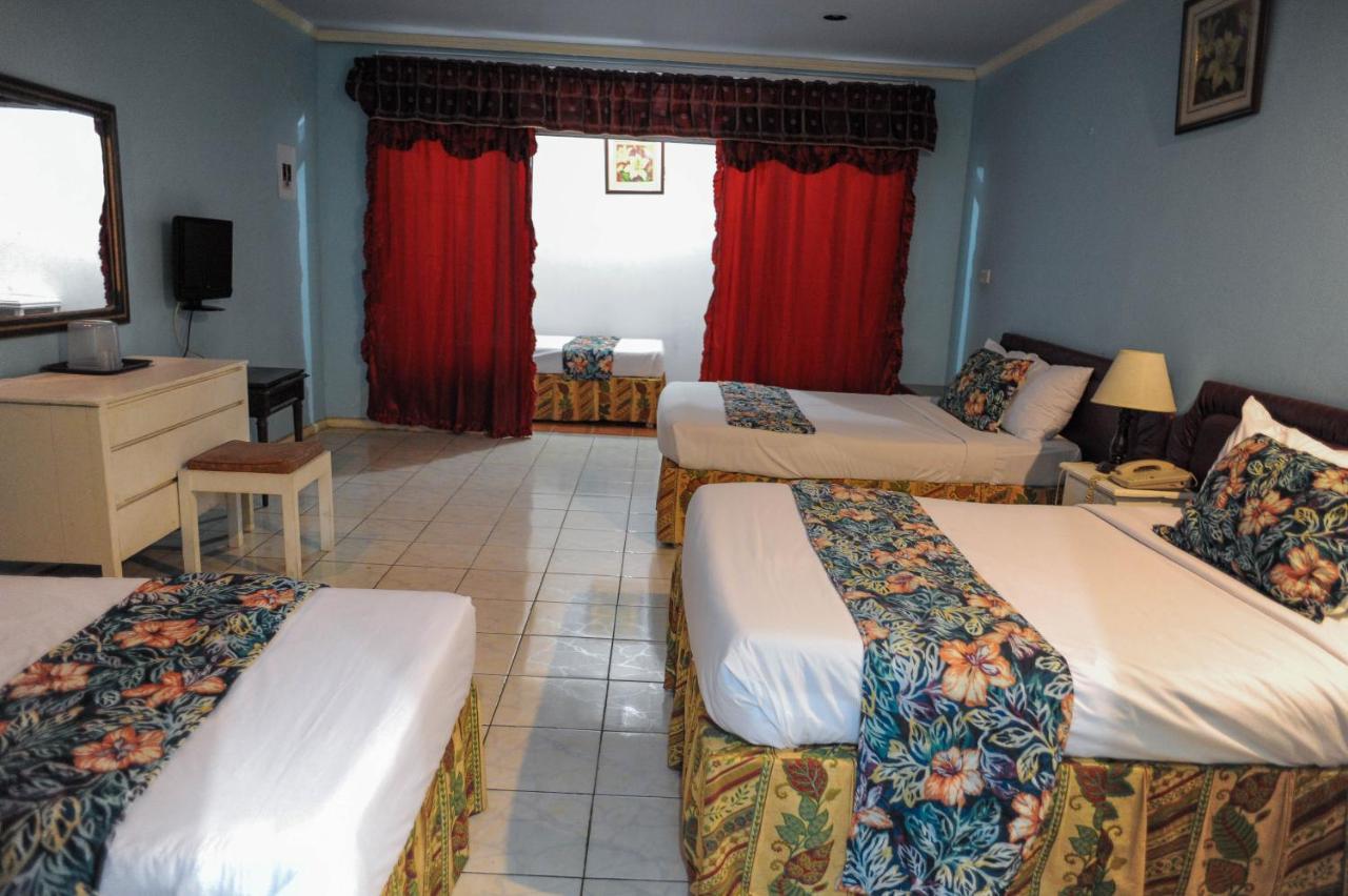 Glorianna Hotel Montego Bay Eksteriør bilde
