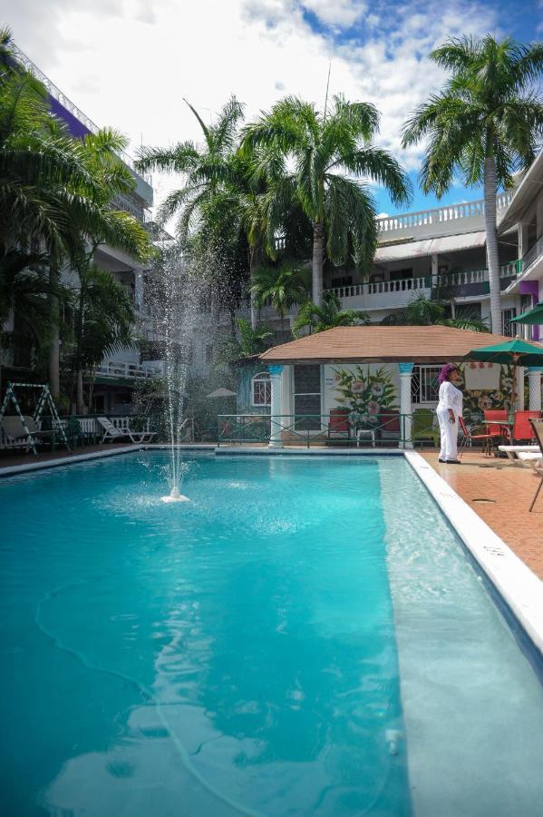 Glorianna Hotel Montego Bay Eksteriør bilde