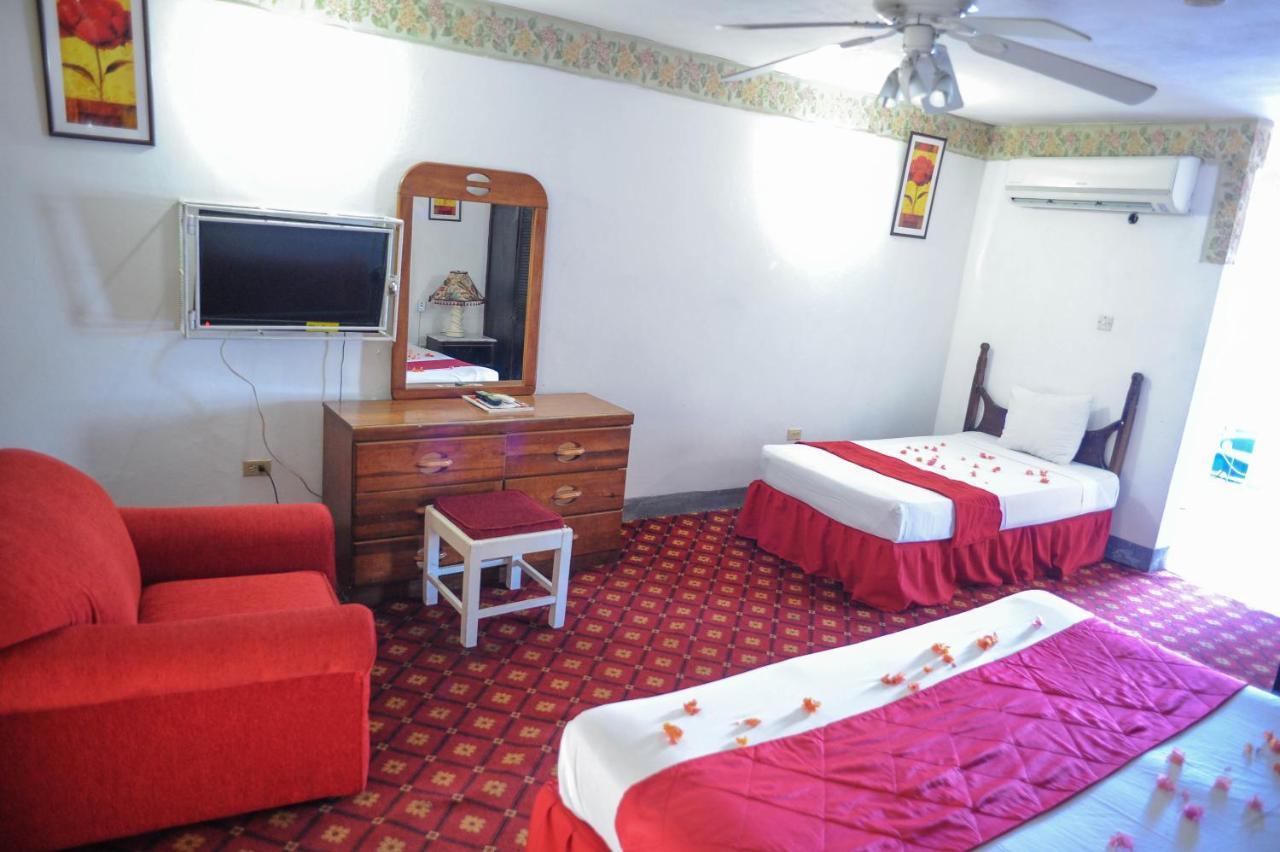 Glorianna Hotel Montego Bay Eksteriør bilde