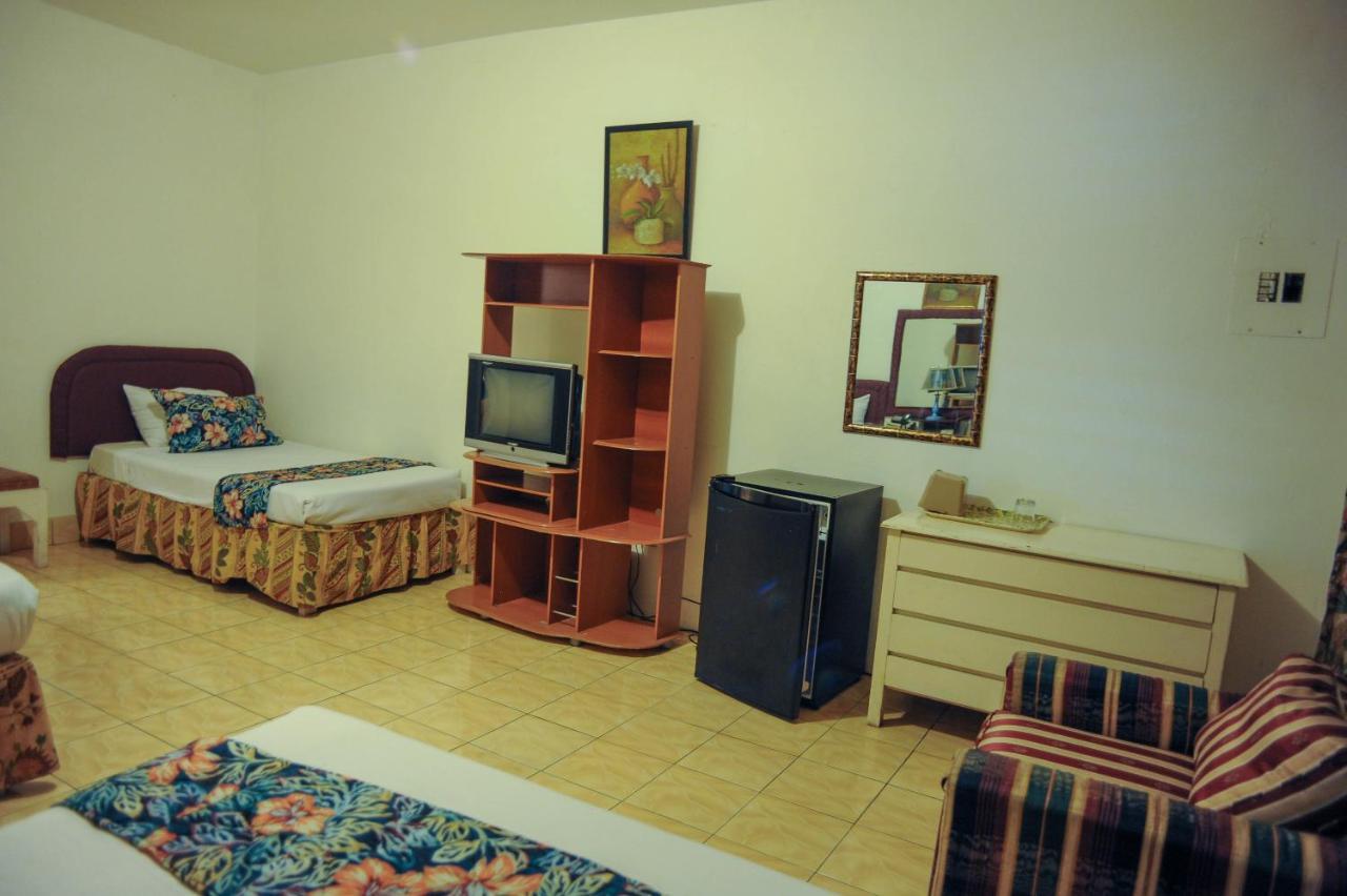 Glorianna Hotel Montego Bay Eksteriør bilde
