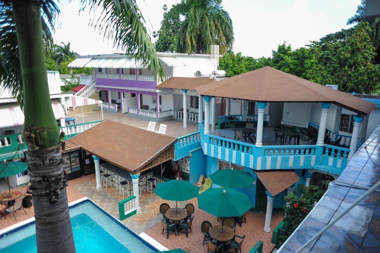Glorianna Hotel Montego Bay Eksteriør bilde